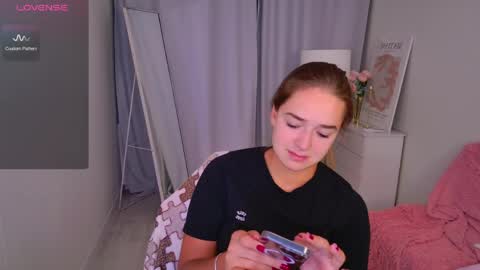 Jessi online show from 13, 4, 2026