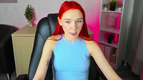 Snapshot of jessiexxiv chatting on 18, 12, 2024 Jessie online show from 18, 12, 2024