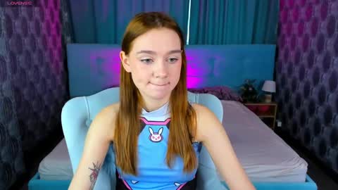 Snapshot of jessiexxiv chatting on 7, 1, 2025 Jessie online show from 7, 1, 2025