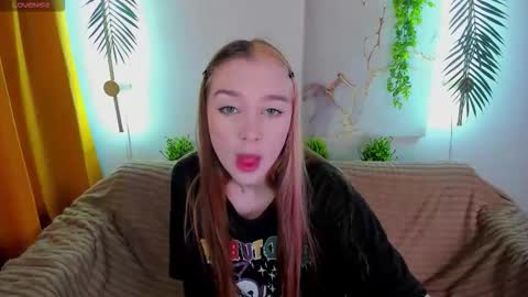 Snapshot of jessiexxiv chatting on 15, 9, 2025 Jessie online show from 15, 9, 2025