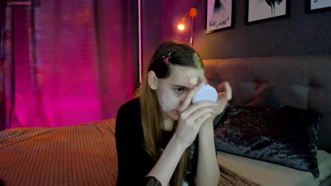 Snapshot of jessiexxiv chatting on 21, 9, 2025 Jessie online show from 21, 9, 2025