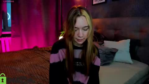 Snapshot of jessiexxiv chatting on 12, 10, 2025 Jessie online show from 12, 10, 2025