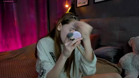 Snapshot of jessiexxiv chatting on 30, 10, 2025 Jessie online show from 30, 10, 2025