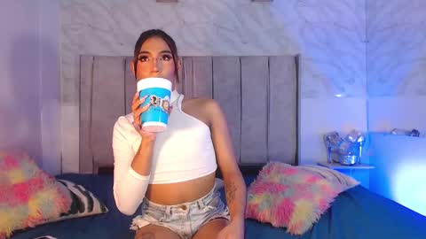 Snapshot of jessika_rabbits chatting on 22, 12, 2024 JESS online show from 22, 12, 2024