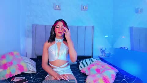 Snapshot of jessika_rabbits chatting on 30, 12, 2024 JESS online show from 30, 12, 2024