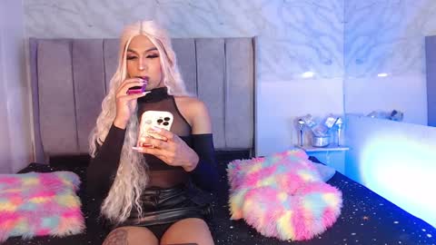 Snapshot of jessika_rabbits chatting on 9, 1, 2025 JESS online show from 9, 1, 2025