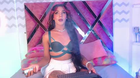 Snapshot of jessika_rabbits chatting on 1, 3, 2025 JESS online show from 1, 3, 2025