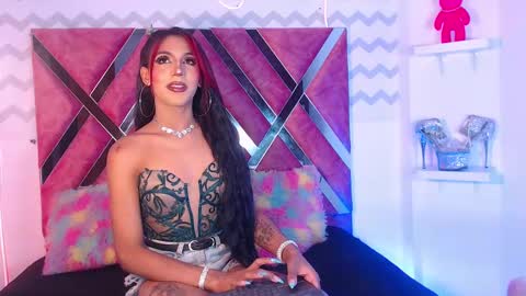 Snapshot of jessika_rabbits chatting on 5, 3, 2025 JESS online show from 5, 3, 2025