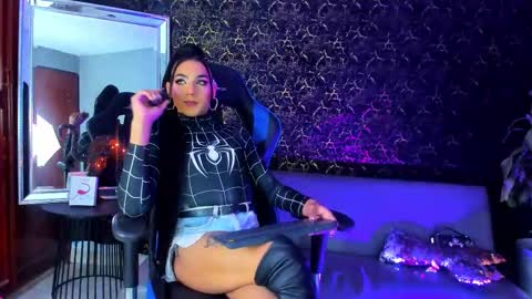 Snapshot of jessika_rabbits chatting on 6, 11, 2025 JESS online show from 6, 11, 2025