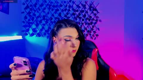 JESS online show from 8, 5, 2026