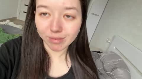 Snapshot of jessioshea chatting on 6, 5, 2026 Emily online show from 6, 5, 2026