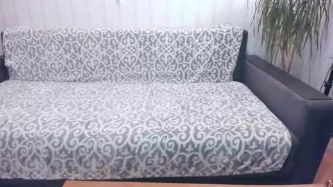 NEW VIDEO IN BIO online show from 28, 10, 2025