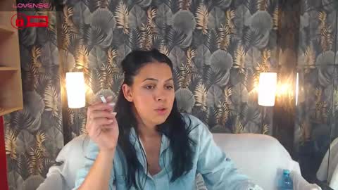 JessTheWicked online show from 18, 12, 2024