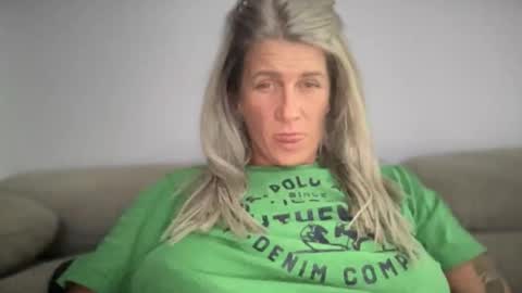 Snapshot of jessye_vega chatting on 26, 9, 2025 Jessye online show from 26, 9, 2025