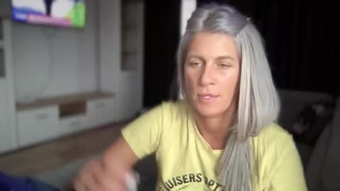 Snapshot of jessye_vega chatting on 29, 9, 2025 Jessye online show from 29, 9, 2025