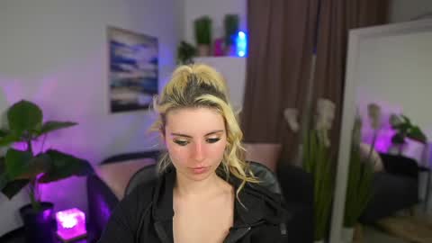 Snapshot of jetpearl chatting on 8, 4, 2026 Jet online show from 8, 4, 2026