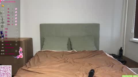 Mona online show from 27, 9, 2025