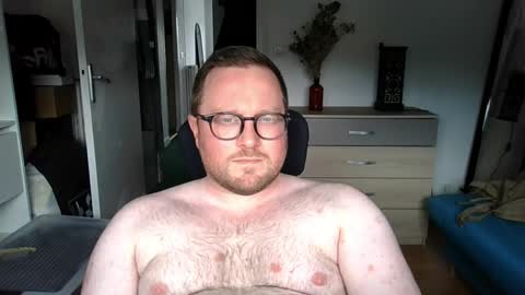jeuneloup92 online show from 4, 5, 2026