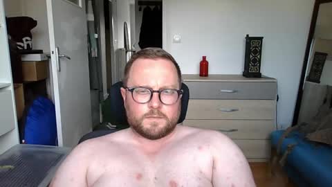 jeuneloup92 online show from 28, 5, 2026