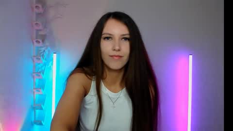 Snapshot of jewelrosse chatting on 18, 11, 2025 Jewel online show from 18, 11, 2025