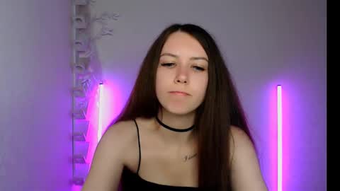 Snapshot of jewelrosse chatting on 21, 11, 2025 Jewel online show from 21, 11, 2025