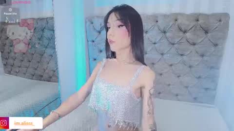 Snapshot of jeyandblae_ chatting on 25, 4, 2026 Jey online show from 25, 4, 2026