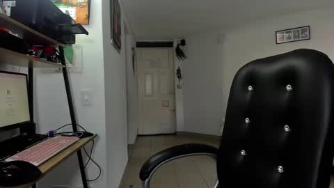 Snapshot of jezabel_purple chatting on 26, 3, 2026 Camila online show from 26, 3, 2026