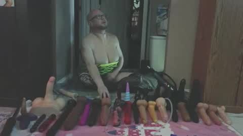 Nasty Cumslut online show from 5, 4, 2026