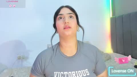 jhackelin  My independent account online show from 22, 2, 2026