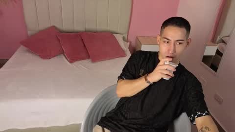 Snapshot of jhan_vassilis chatting on 24, 3, 2026 Jhan online show from 24, 3, 2026