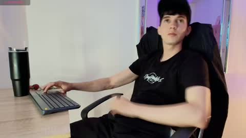 Snapshot of jheampiero chatting on 5, 3, 2026 Jheampiero online show from 5, 3, 2026