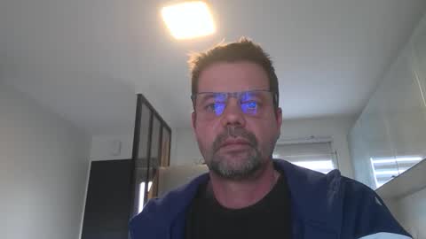 Snapshot of jhmec44000 chatting on 28, 3, 2026 jhmec44000 online show from 28, 3, 2026