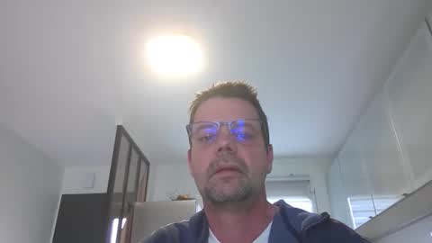 Snapshot of jhmec44000 chatting on 2, 4, 2026 jhmec44000 online show from 2, 4, 2026