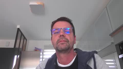 Snapshot of jhmec44000 chatting on 4, 4, 2026 jhmec44000 online show from 4, 4, 2026