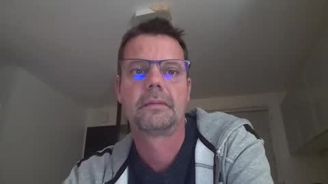 Snapshot of jhmec44000 chatting on 21, 4, 2026 jhmec44000 online show from 21, 4, 2026