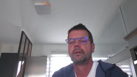 Snapshot of jhmec44000 chatting on 26, 4, 2026 jhmec44000 online show from 26, 4, 2026