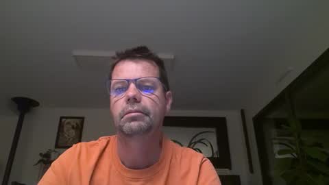 Snapshot of jhmec44000 chatting on 29, 4, 2026 jhmec44000 online show from 29, 4, 2026