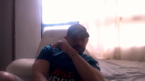 En moreno online show from 23, 11, 2025