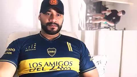 En moreno online show from 1, 3, 2026