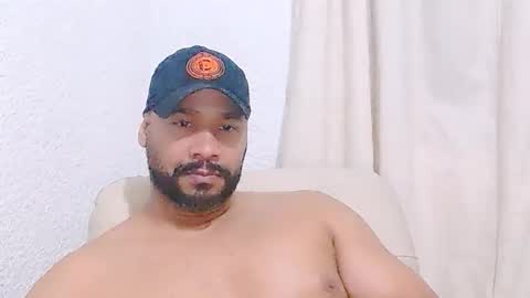 En moreno online show from 2, 3, 2026