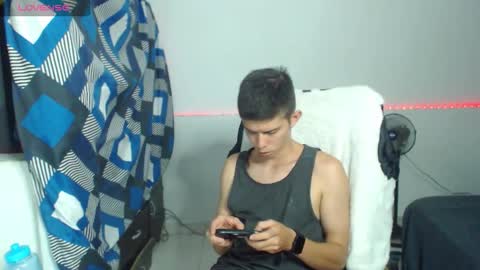 Snapshot of jhoanvelezmodel chatting on 5, 10, 2025 JhoanVelezModel online show from 5, 10, 2025