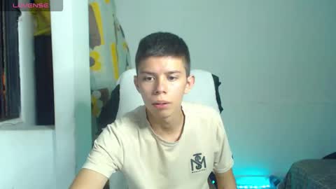 Snapshot of jhoanvelezmodel chatting on 8, 10, 2025 JhoanVelezModel online show from 8, 10, 2025
