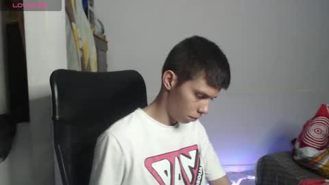 Snapshot of jhoanvelezmodel chatting on 13, 10, 2025 JhoanVelezModel online show from 13, 10, 2025