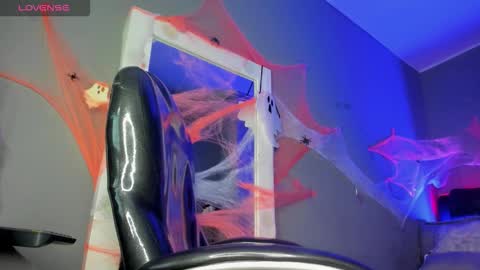 Jhon online show from 9, 10, 2025