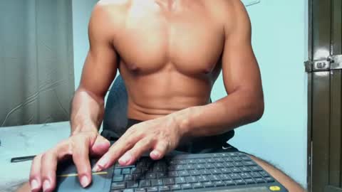 Snapshot of jhon_wich2 chatting on 15, 6, 2026 Jhon wich2 online show from 15, 6, 2026