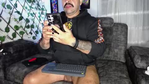 Snapshot of jhondick609 chatting on 25, 1, 2025 JhonD online show from 25, 1, 2025