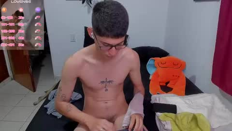 Snapshot of jhonleving chatting on 13, 2, 2025 Jack online show from 13, 2, 2025