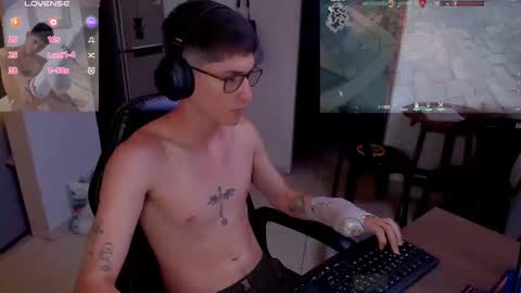 Snapshot of jhonleving chatting on 26, 2, 2025 Jack online show from 26, 2, 2025