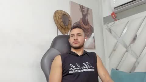 Snapshot of jhonny_flames7 chatting on 12, 1, 2025 jhonny online show from 12, 1, 2025