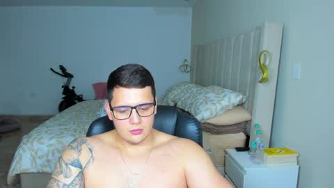 Snapshot of jhonstark09 chatting on 26, 3, 2026 Jhonstark online show from 26, 3, 2026